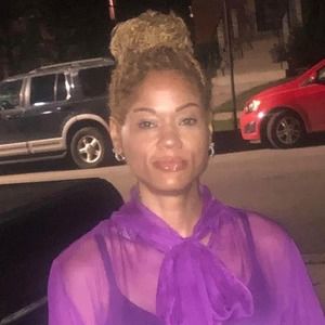 Meet your Posher, Vonetta